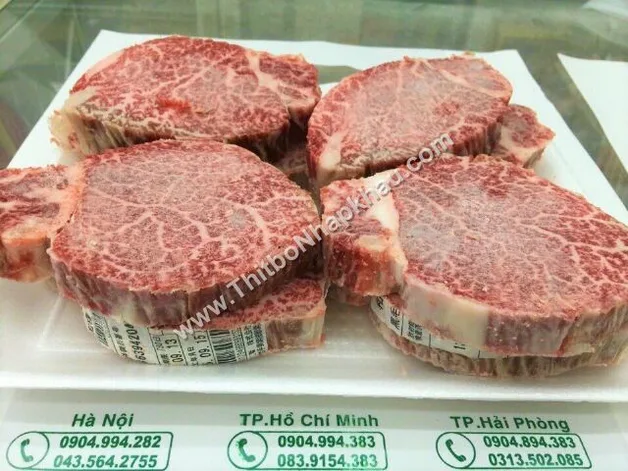 Than-Noi-Bo-Wagyu-Nhat-Ban-A5 (1).jpg