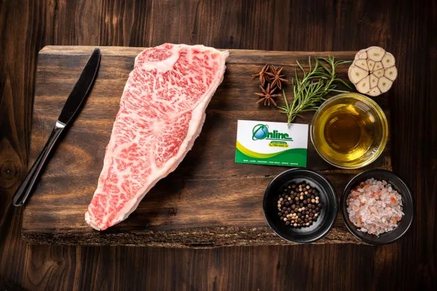 Than-lung-bo-wagyu-a5.jpg