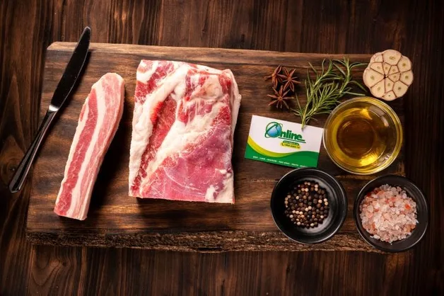 Ba-chi-heo-iberico-1.jpg